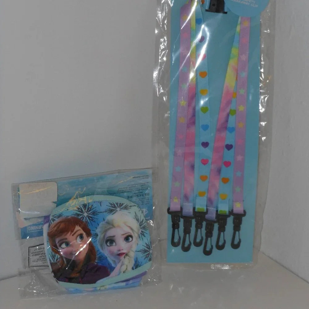 DISNEY 3 CLOTH FACE MASK PACK AND ISCREAM FACE MASK LANYARDS WITH SAFTY CLIP